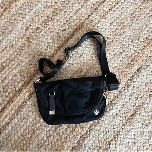 Lululemon Nylon Bet Bag
